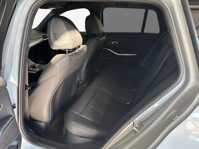 BMW 320 320i Touring