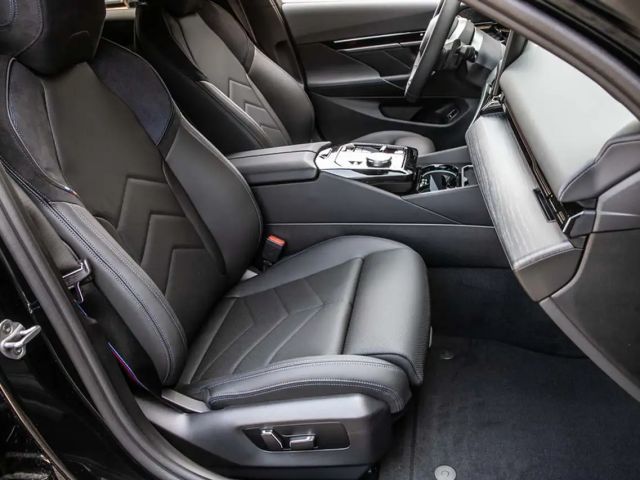 BMW 520 520d M-Sport xDrive