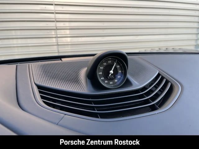 Porsche Taycan 4 Cross Turismo
