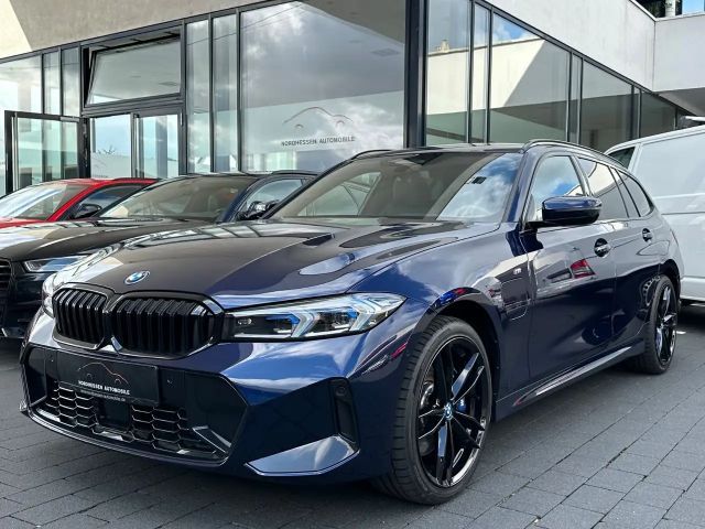 BMW 330 330e M-Sport Touring xDrive