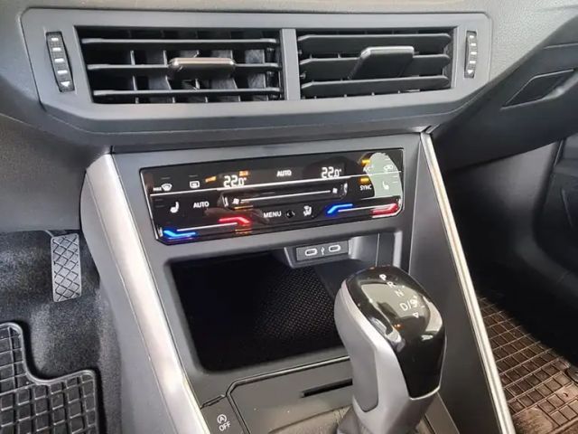 Volkswagen Polo DSG Life