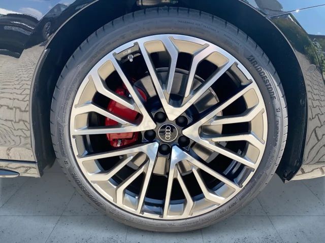 Audi A6 Avant Quattro