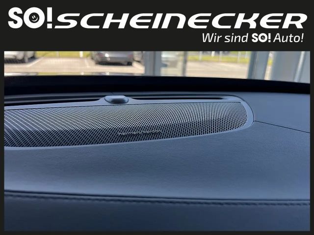 Volvo XC90 AWD Dark Plus T8