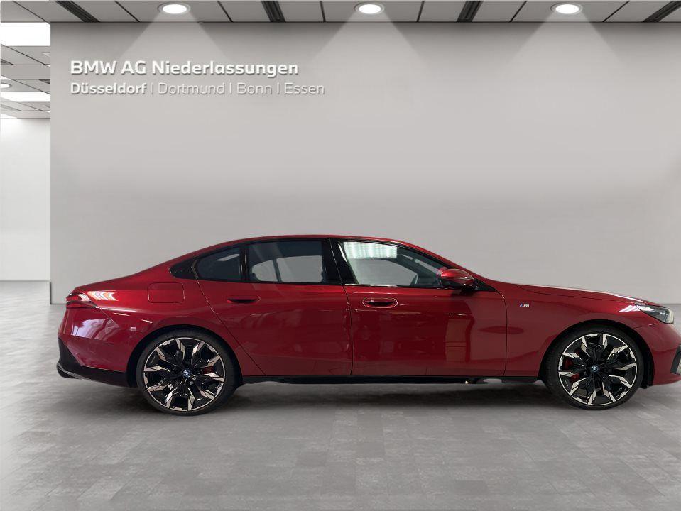 BMW i5 Sedan eDrive40