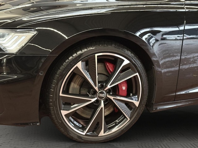 Audi S6 Avant Quattro