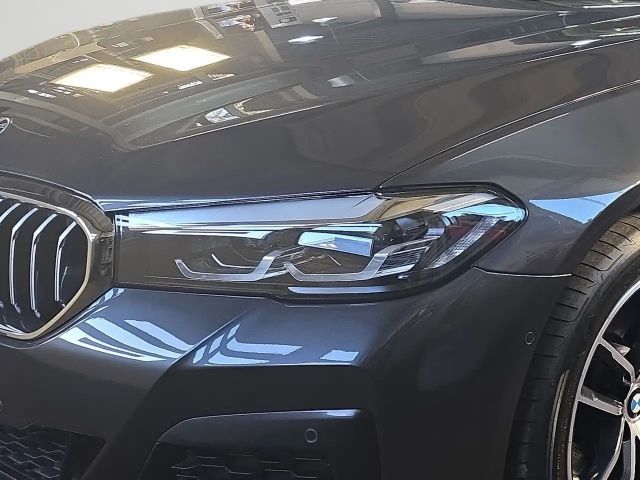 BMW 520 520d M-Sport xDrive