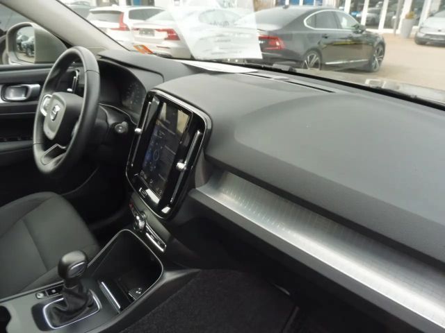 Volvo XC40 Momentum