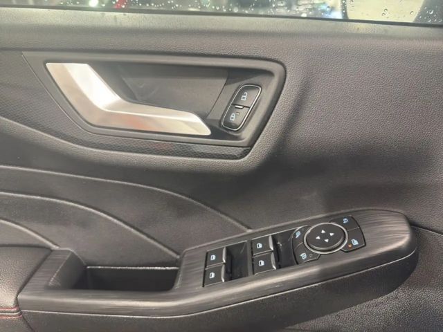 Ford Kuga Plug in Hybrid ST Line X