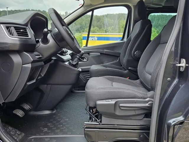 Nissan Primastar 8-zitter Tekna dCi 150