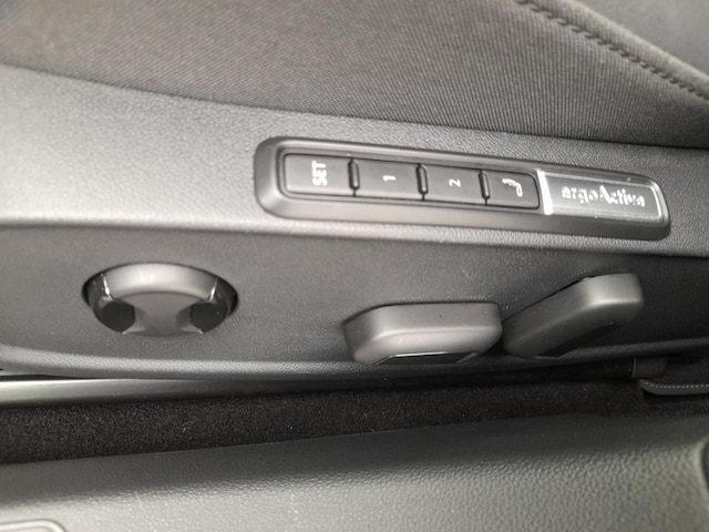 Volkswagen Golf 1.5 eTSI Golf VIII Variant