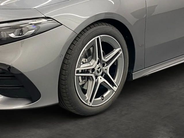 Mercedes-Benz A 200 AMG Line