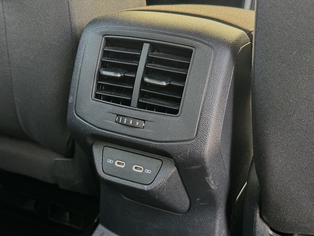 Volkswagen T-Roc 1.5 TSI R-Line Sport