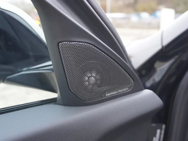 BMW 135 Sedan xDrive