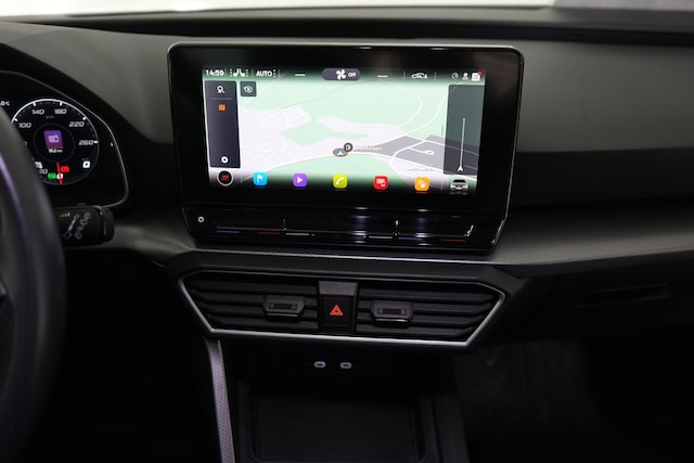 Seat Leon 1.5 eTSI DSG Sportstourer Style