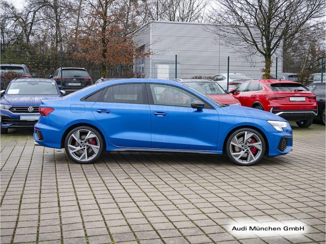Audi S3 Quattro S-Tronic Sedan