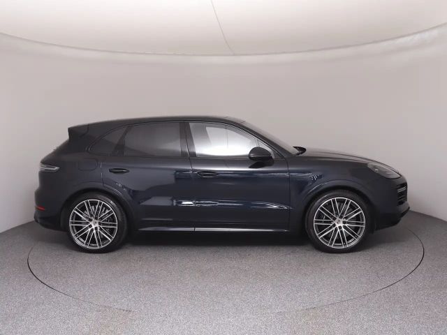 Porsche Cayenne E-Hybrid S Turbo
