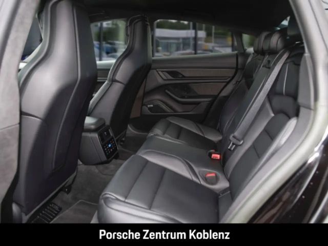 Porsche Taycan Turbo