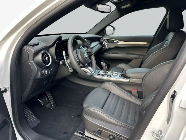 Alfa Romeo Stelvio AT8 Q4 Turbo Veloce