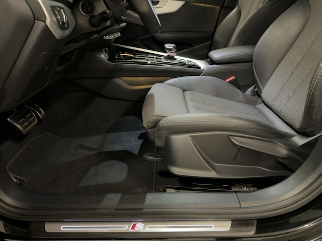 Audi A4 40 TDI Avant S-Tronic