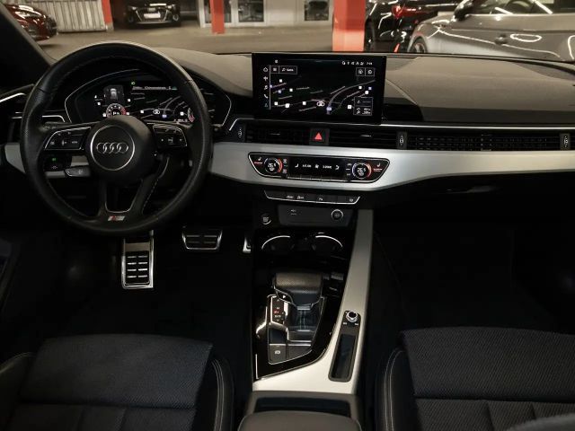 Audi A4 35 TFSI S-Line