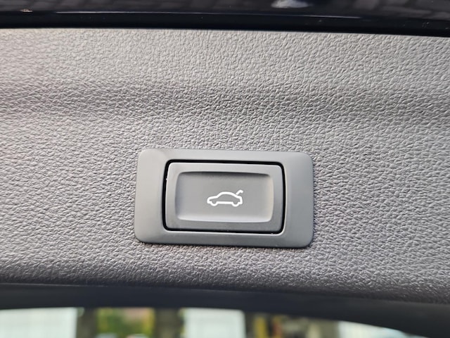 Audi A6 40 TDI Avant Quattro S-Line S-Tronic