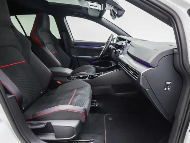 Volkswagen Golf DSG GTI Style