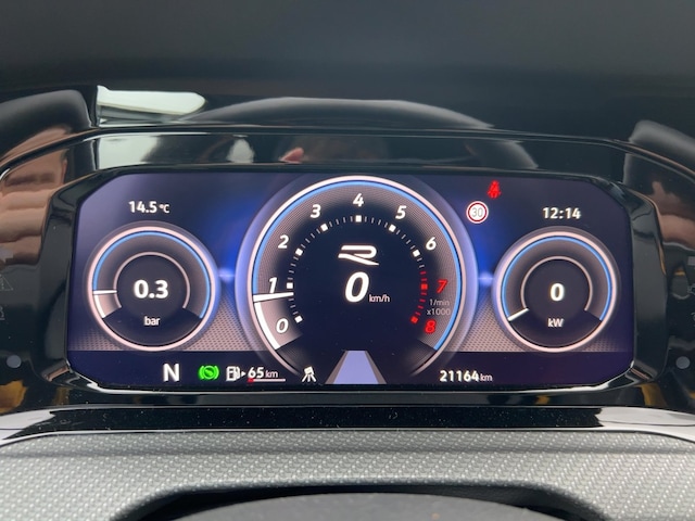 Volkswagen Golf 2.0 TSI DSG Golf VIII