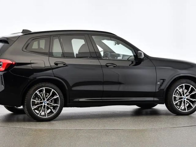 BMW X3 xDrive30e