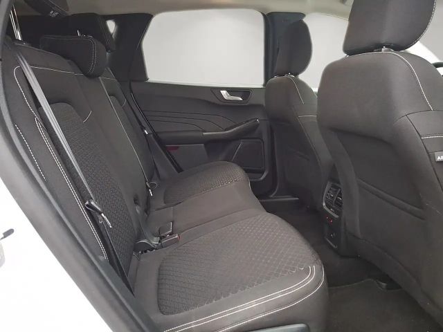 Ford Kuga Hybrid Titanium