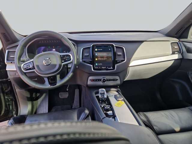 Volvo XC90 Plus