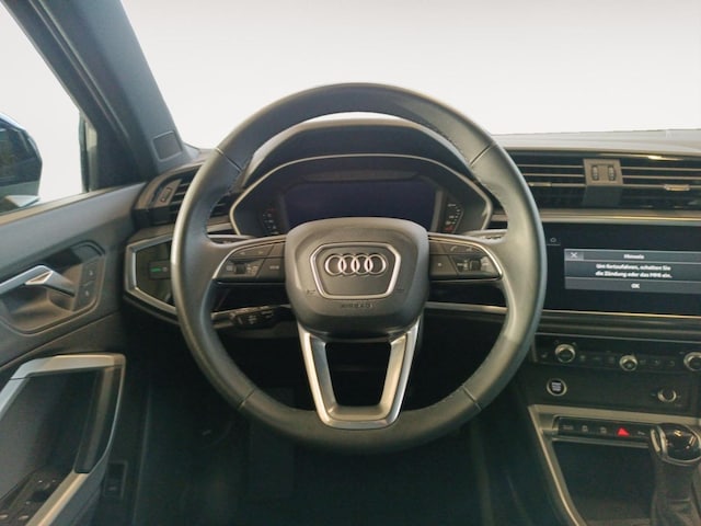 Audi Q3 35 TDI S-Line S-Tronic