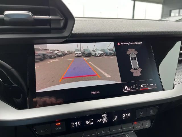 Audi A3 Hybride S-Line Sedan