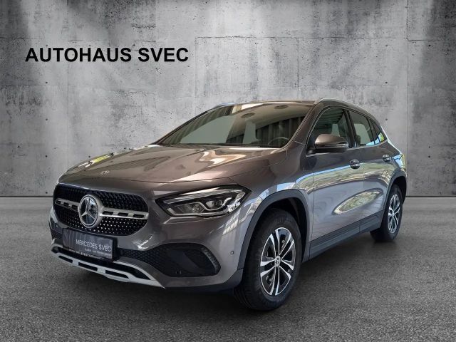 Mercedes-Benz GLA 250 GLA 250 e Style