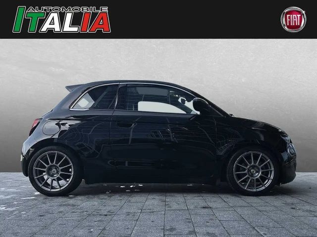 Fiat 500e Abarth La Prima