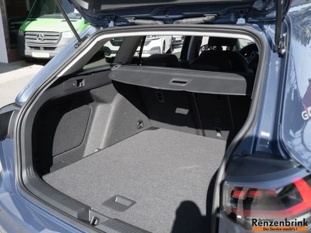 Volkswagen Golf DSG Golf VIII IQ.Drive Variant