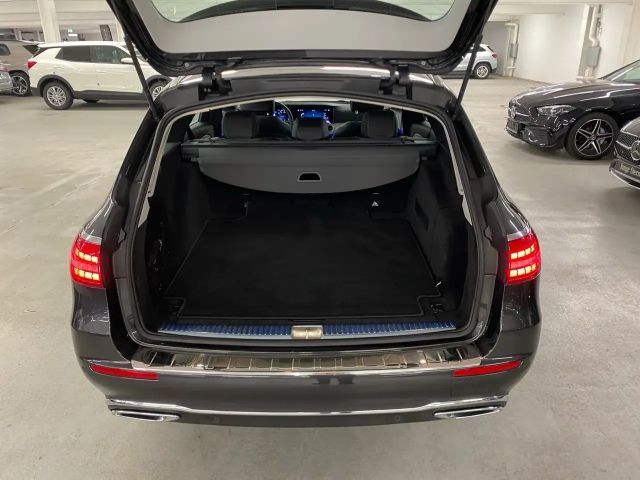 Mercedes-Benz E 220 E 220 d Estate