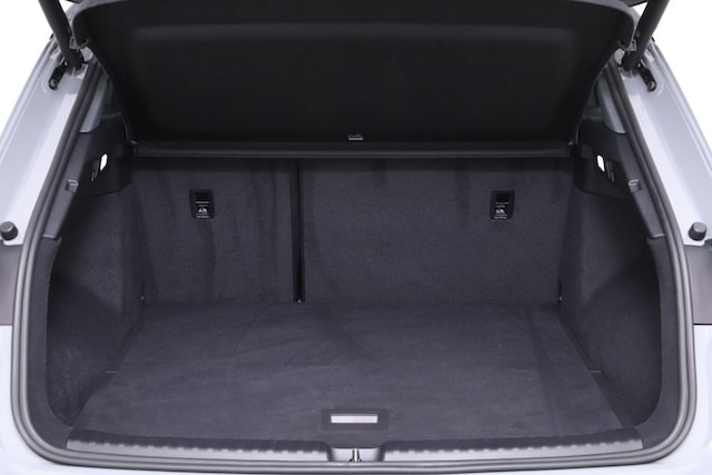 Audi Q4 e-tron SUV 45 e-tron Audi Q4 e-tron