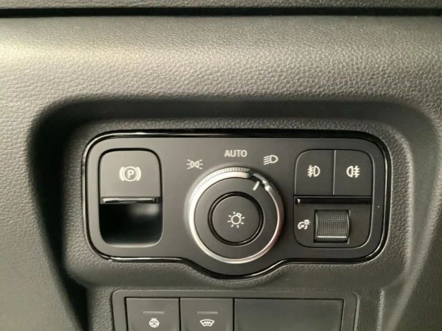 Mercedes-Benz T 180 T 180 d Power Edition  Rückfahrkamera/ILS-LED