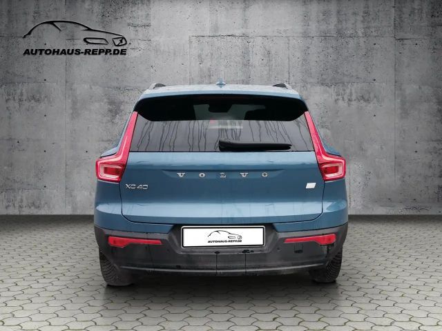 Volvo XC40 Dark Plus T5