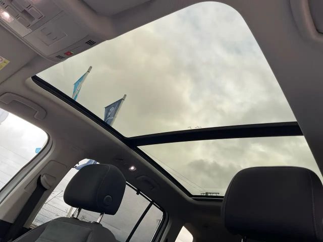 Volkswagen Touran 2.0 TDI DSG Highline