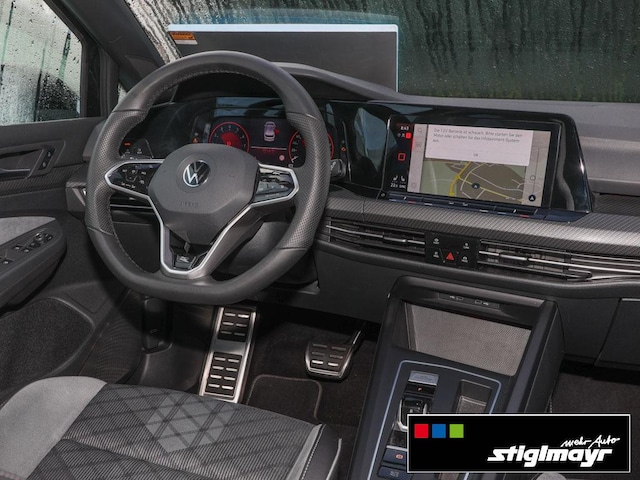 Volkswagen Golf 1.5 eTSI DSG Golf VIII R-Line