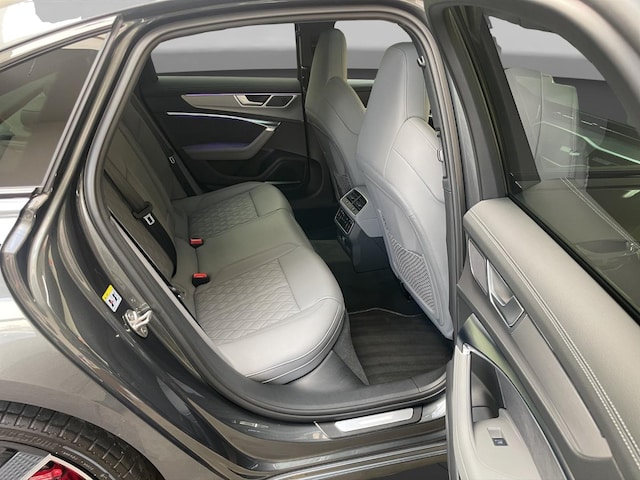 Audi S6 Quattro Sedan