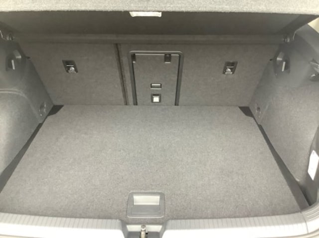 Volkswagen Golf 1.5 TSI Golf VIII