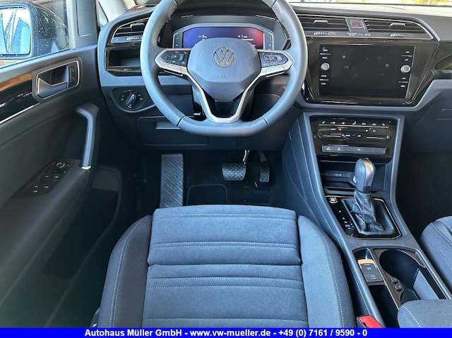 Volkswagen Touran 1.5 TSI DSG
