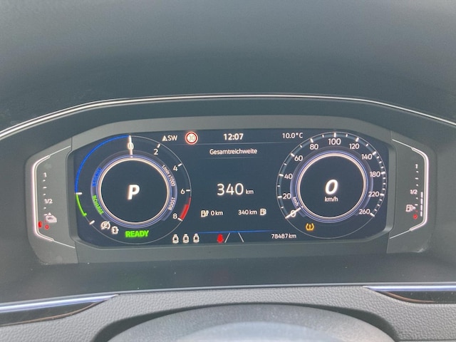 Volkswagen Passat GTE IQ.Drive Variant