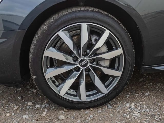 Audi A4 40 TDI Quattro S-Tronic Sedan