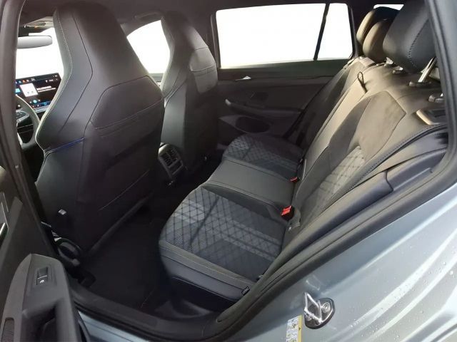 Volkswagen Golf DSG R-Line Variant