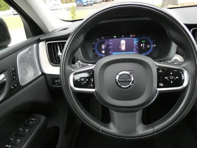 Volvo XC60 'Inscription PHEV' #AWD #360 #AHK #MASSAGE