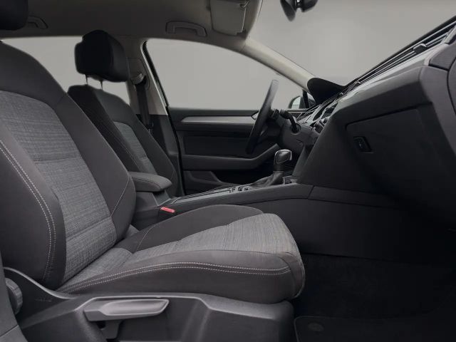 Volkswagen Passat 4Motion Business DSG Variant