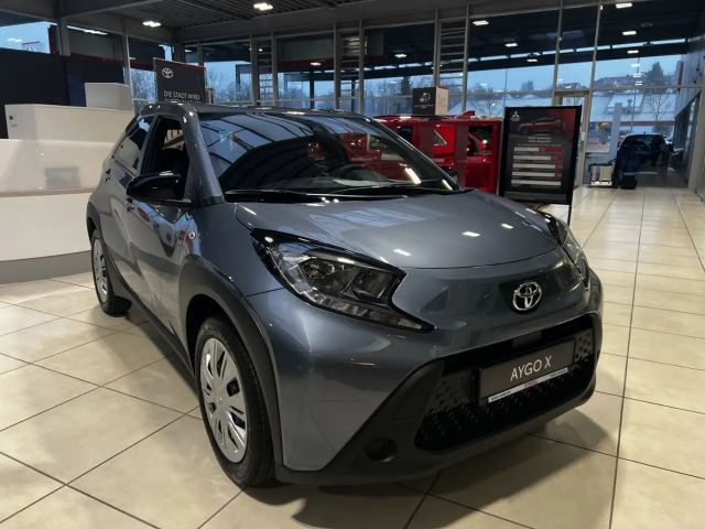 Toyota Aygo X Business Hatchback S-CVT